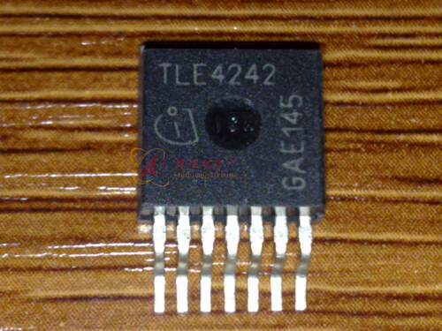 TLE4242 贴片三极管TO-263 进口原字原脚
