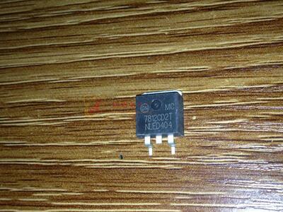 MC7812C MC7812 贴片三极管TO-263 进口原字原脚 保证质量