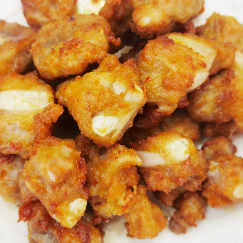 蒜香小排小吃油炸食材