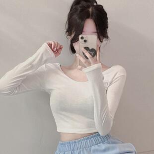 51STUDIO自制 UF215性感简约好搭~女人味V领显身材露腰长袖T恤at