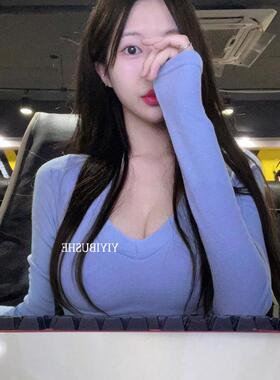 51STUDIO自制 MT357性感显身材~女人味深V领褶皱紧身打底衫T恤sr