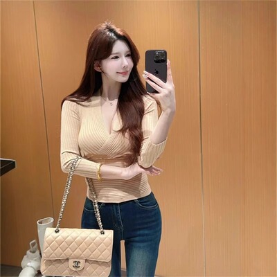 韩系百搭低胸打底衫女内搭性感收腰紧身螺纹交叉深v领上衣针织衫