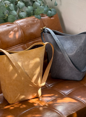 新款休闲时尚百搭复古雾蜡mbox牛皮桶包单肩斜挎一桶金大容量女包