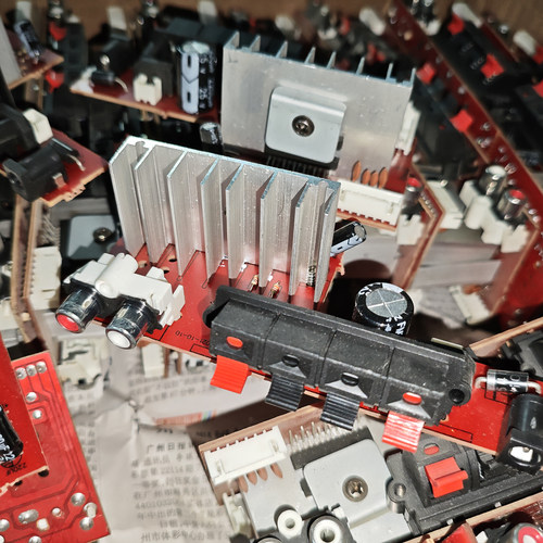 功放拆机件血亏当元件故障二手研究应用维修功放板.带散热 故障板