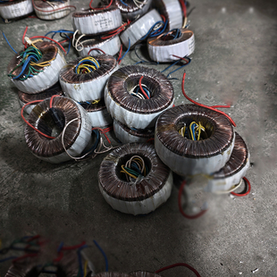 库存剪线与灰尘100W150W环形变压器音响火牛功放双26V隔离变压器