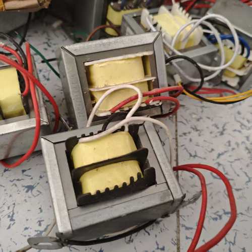 拆箱80w方形变压器音响功放电源