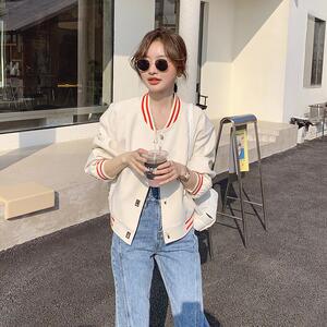 春装米色外套棒球服上衣 5807-P125K188图片