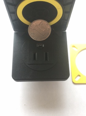 IP54防水 工业插座 美标3孔10A 带盖黑色美式插座15A 125V 美国标