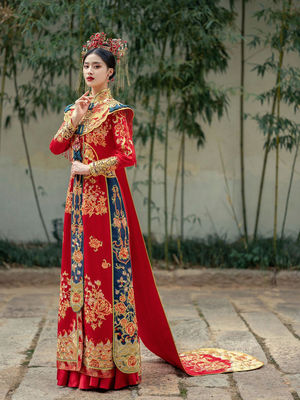 天玺双飞燕秀禾服中式结婚礼服新娘嫁衣龙凤褂拖尾重工出租定制