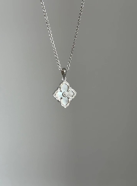 四叶草项链锁骨链子镶嵌贝壳项链毛衣链不掉色