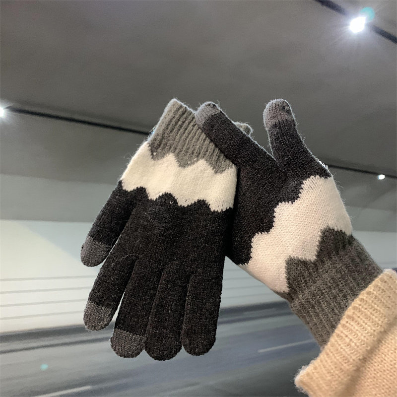 可触屏手套女秋冬季情侣防寒分指