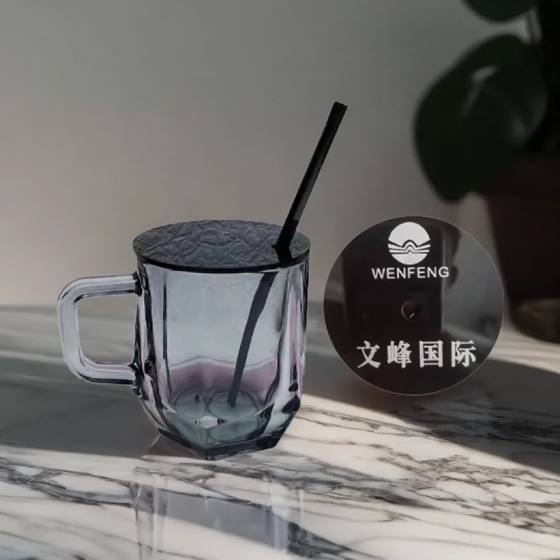 INS带把手菱角玻璃水杯定制亚克力杯盖定制logo店名美业会所理发图片