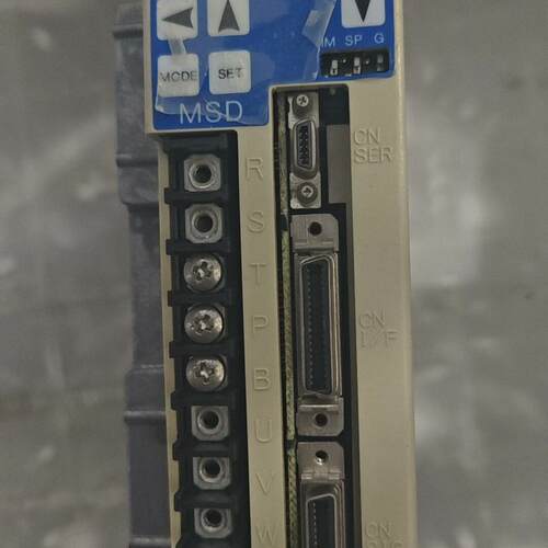 MSD021A1X04 松下AC伺服驱动器 100V 200W议价维修