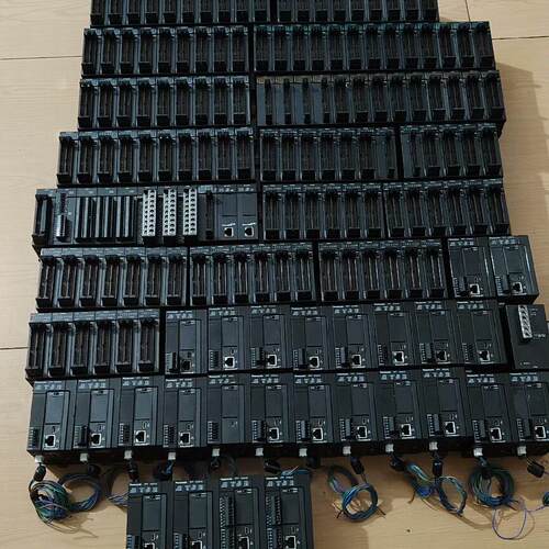 AFP7 CPS31E X64D Y64T Y32T XY64D2T 松下PLC工控模块议价维修