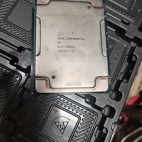 QL1F 8180es 服务器CPU处理器 28核56线程 1.8-3.2G议价维修