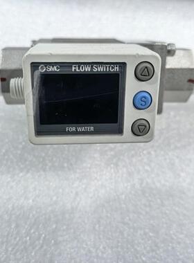 PF3W704-N03-ET-M 水用流量开关 0.5~4L/min DC12-24V议价维修