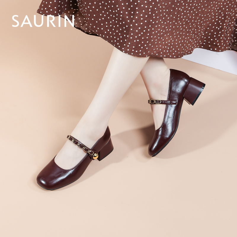 索兰复古风方头粗跟玛丽珍鞋