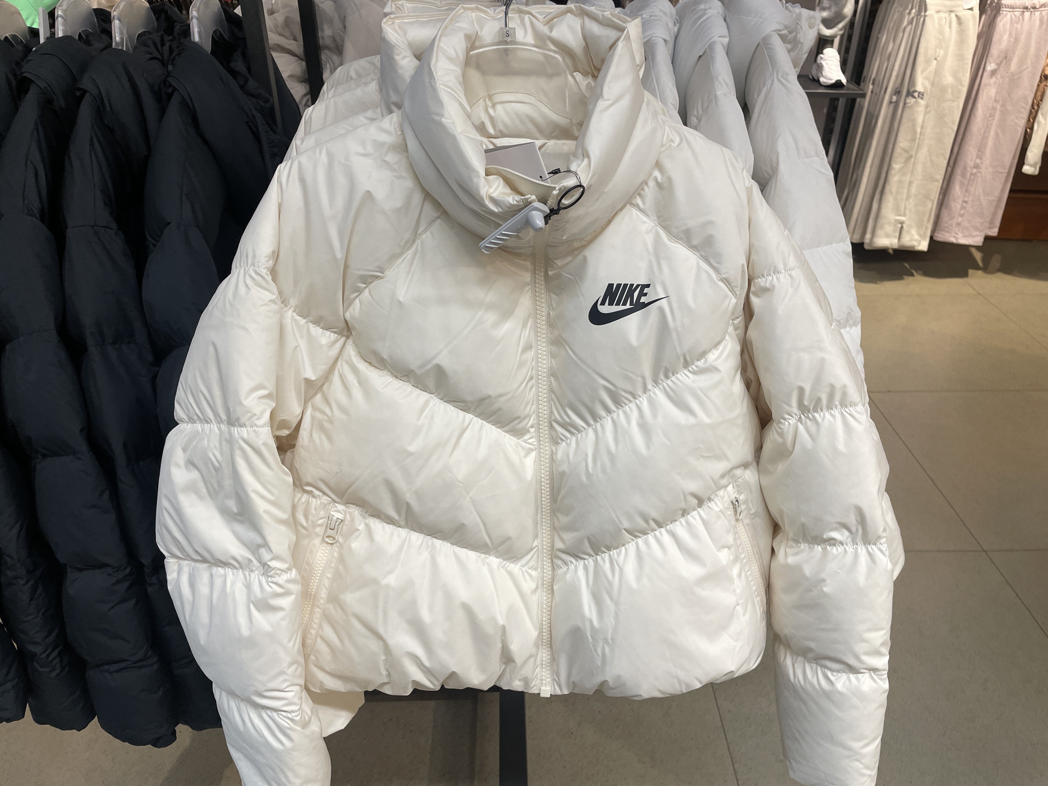 耐克正品冬季女士时尚立领保暖运动羽绒服IB2964