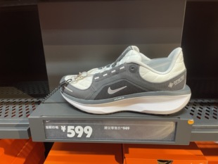 004 FQ1358 耐克耐克正品 女子缓震跑步鞋