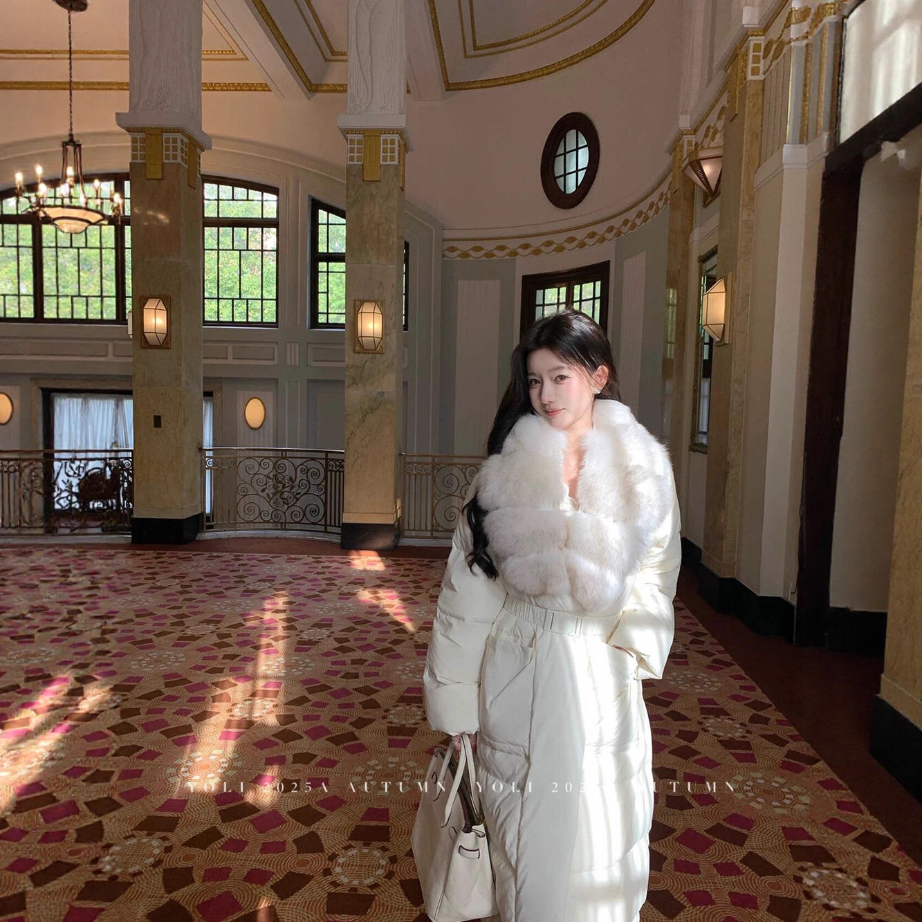 2025冬季新款加长款羽绒服女士加厚狐狸毛领收腰连帽气质显瘦外套