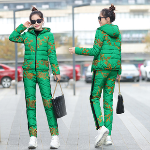 2024冬装新款女士短款绣花大码修身羽绒服套装保暖运动两件套外套