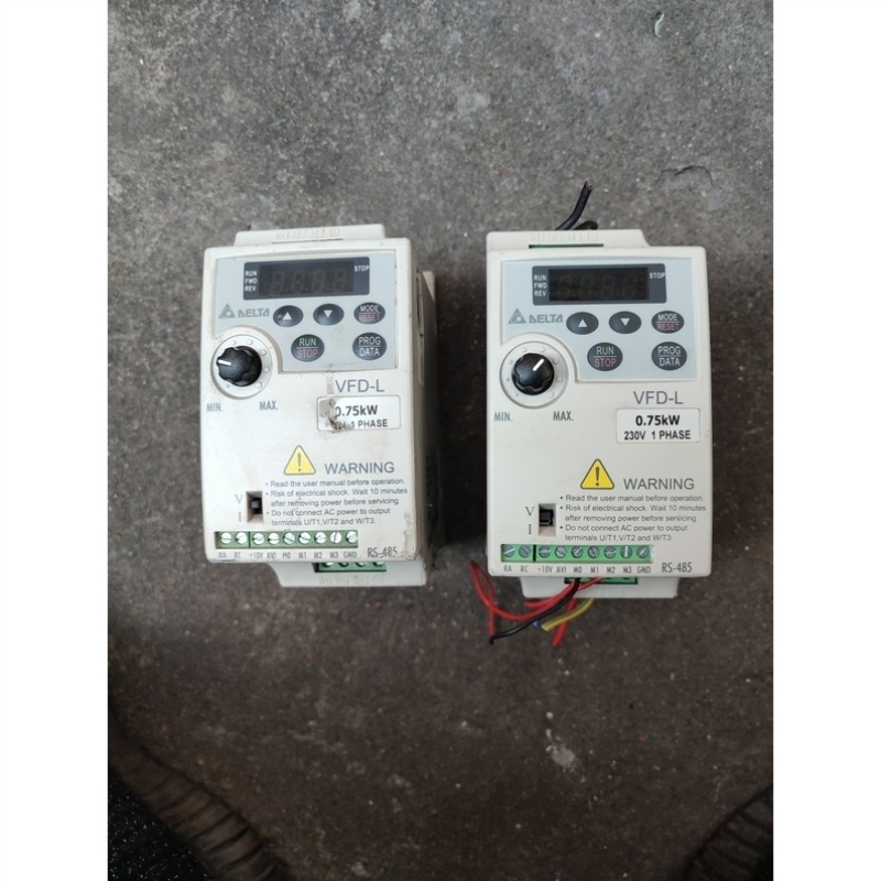 台达变频器VFD007L21A 0.75KW