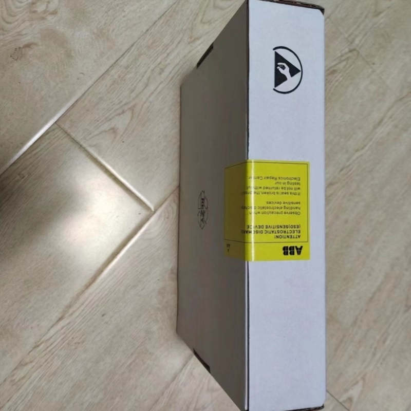 RUSB-02件顺丰到付。