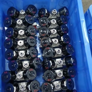 2FV 议价FUJIKIN 富士金双头三通阀 4FVCR