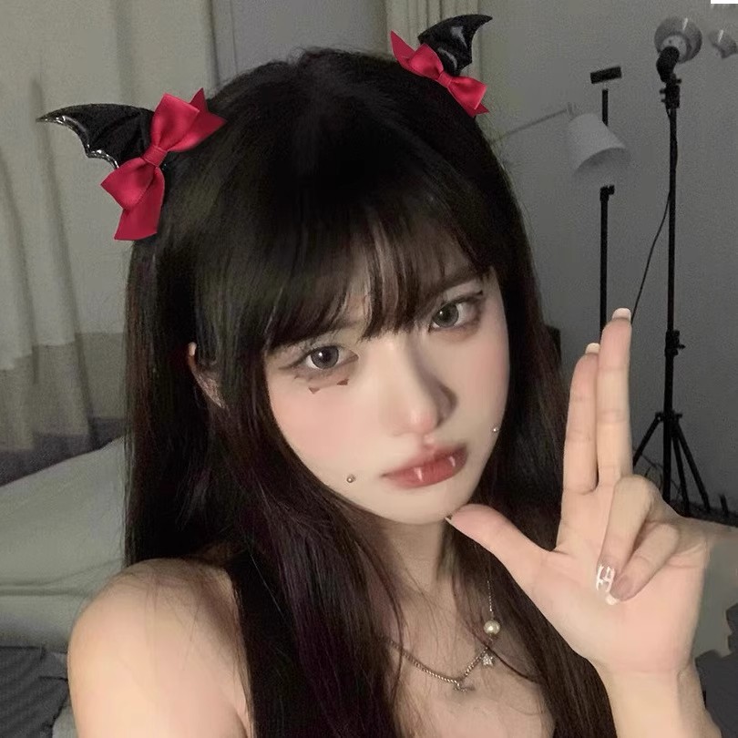 暗黑系哥特风恶魔角发夹女