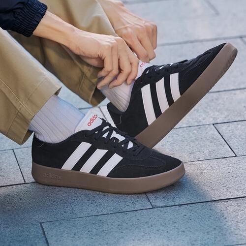 adidas阿迪达斯BARREDA T头鞋男女款鞋子百搭耐磨板鞋黑白JQ4235