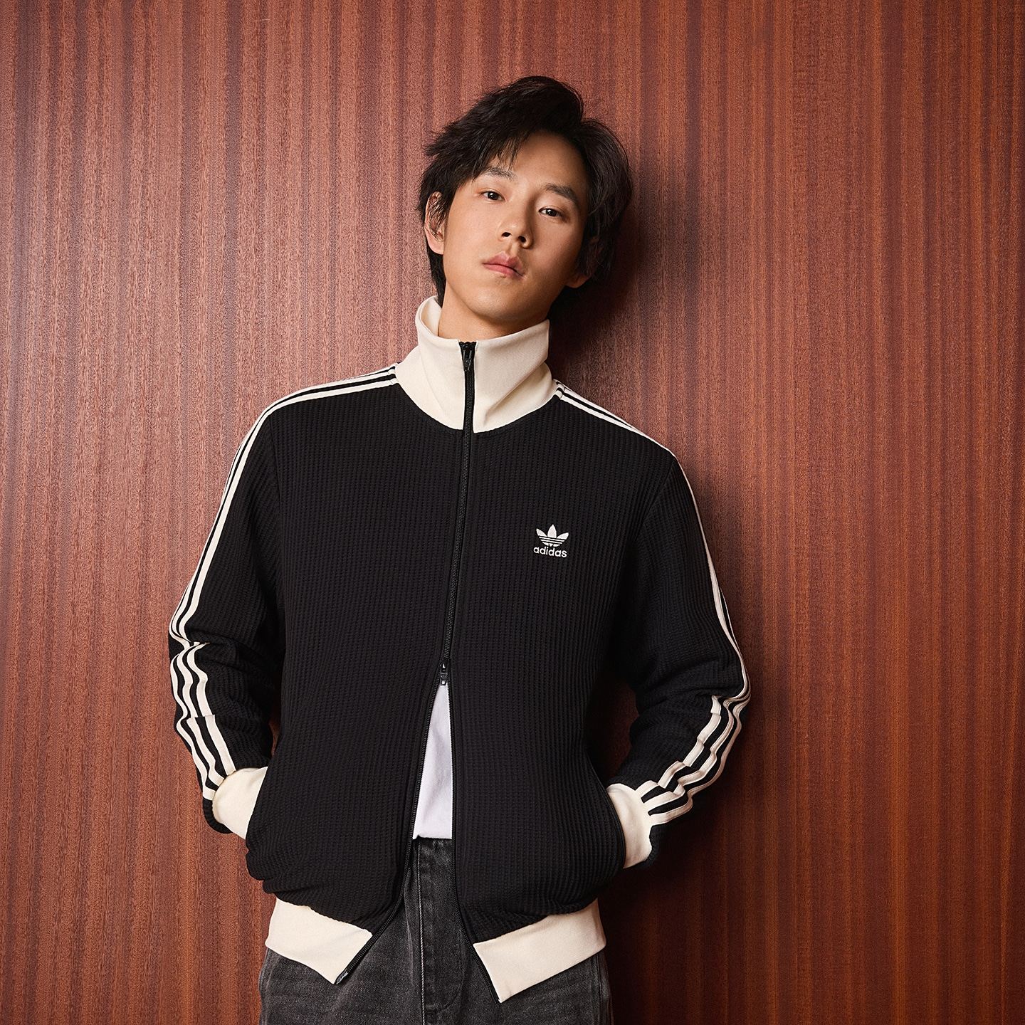 Adidas阿迪达斯男女明星同款复古华夫格修身夹克薄外套JW0110