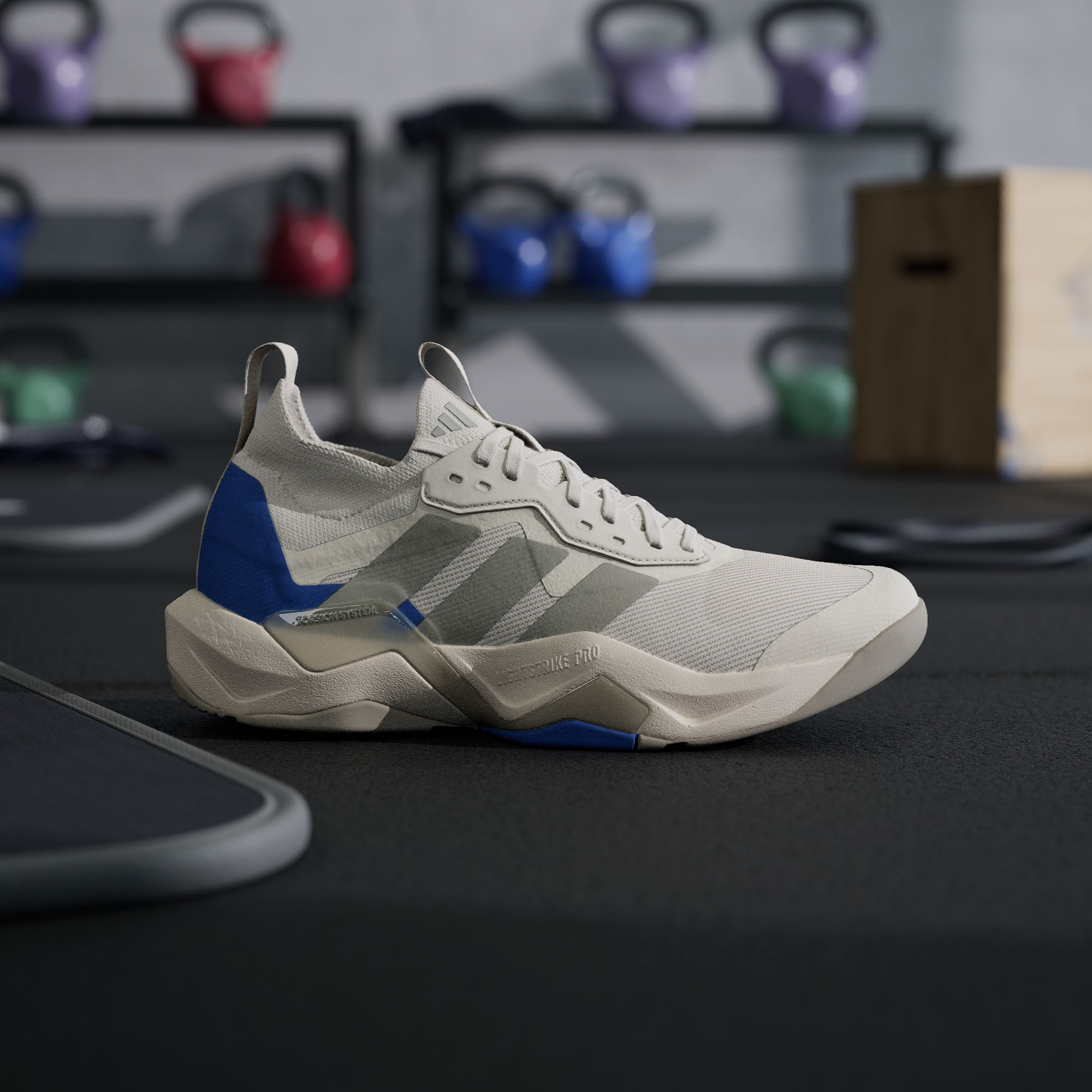 阿迪达斯运动鞋25春男女RAPIDMOVE ADV 2缓震训练鞋JH6167 JP7973