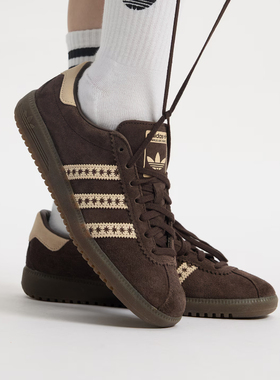 Adidas/阿迪达斯女鞋正品新款三叶草复古低帮板鞋运动鞋JS3971