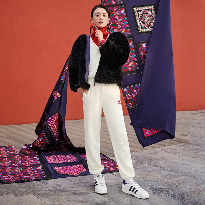 Adidas阿迪达斯长裤女子秋季新款马思纯同款束脚宽松运动裤IX4238