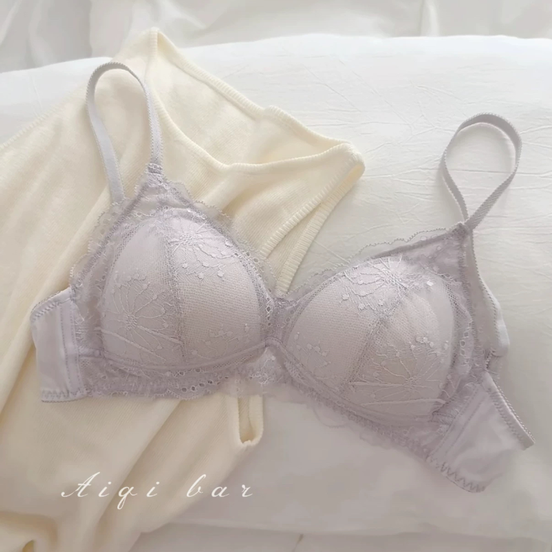夏季薄款法式蕾丝内衣小胸聚拢无钢圈舒适透气浪漫精致三角杯文胸