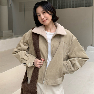 韩国东大门2025秋冬新款休闲宽松羊羔毛加厚保暖灯芯绒外套女短款