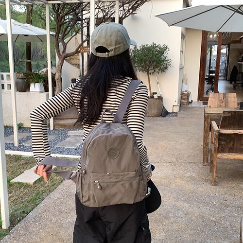 mini休闲尼龙轻便双肩背包女旅游