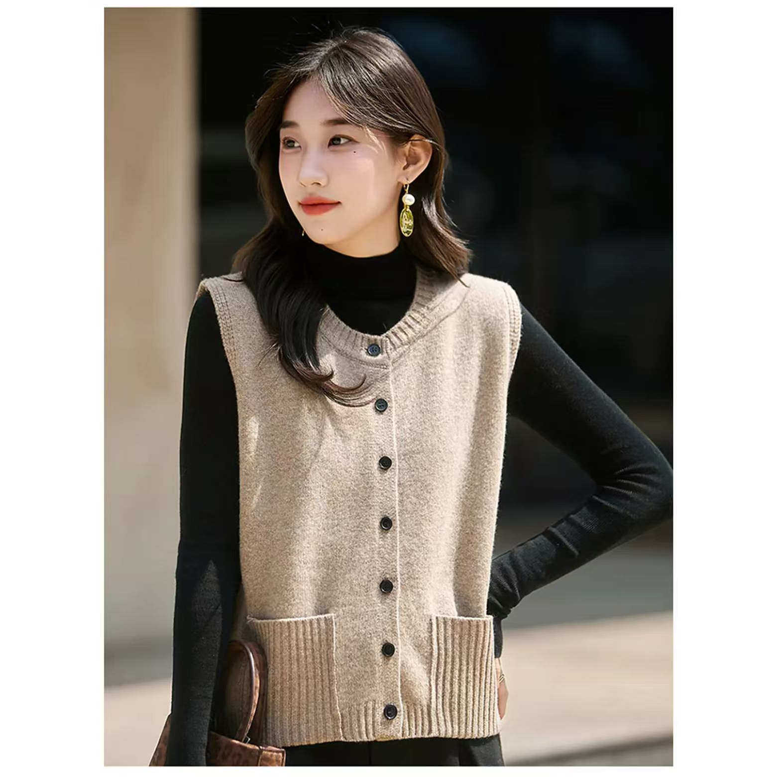 2025秋冬新款圆领羊毛马甲女背心针织开衫无袖毛衣羊绒坎肩马夹女,女装/女士精品,毛针织衫,淘宝优惠券,粉丝福利购,淘宝优惠卷