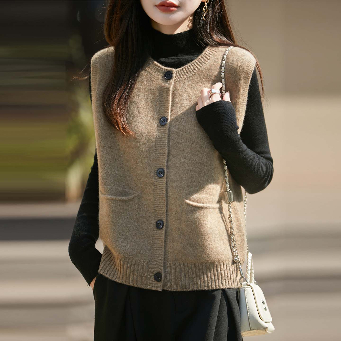 2025秋冬新欢圆领羊毛马甲女