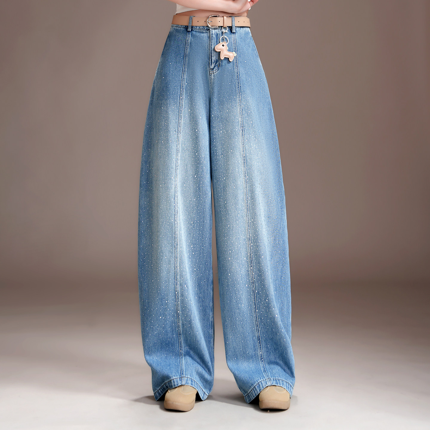 烫钻直筒牛仔裤女2026新款春秋季宽松版型阔腿裤今年流行款弯刀裤