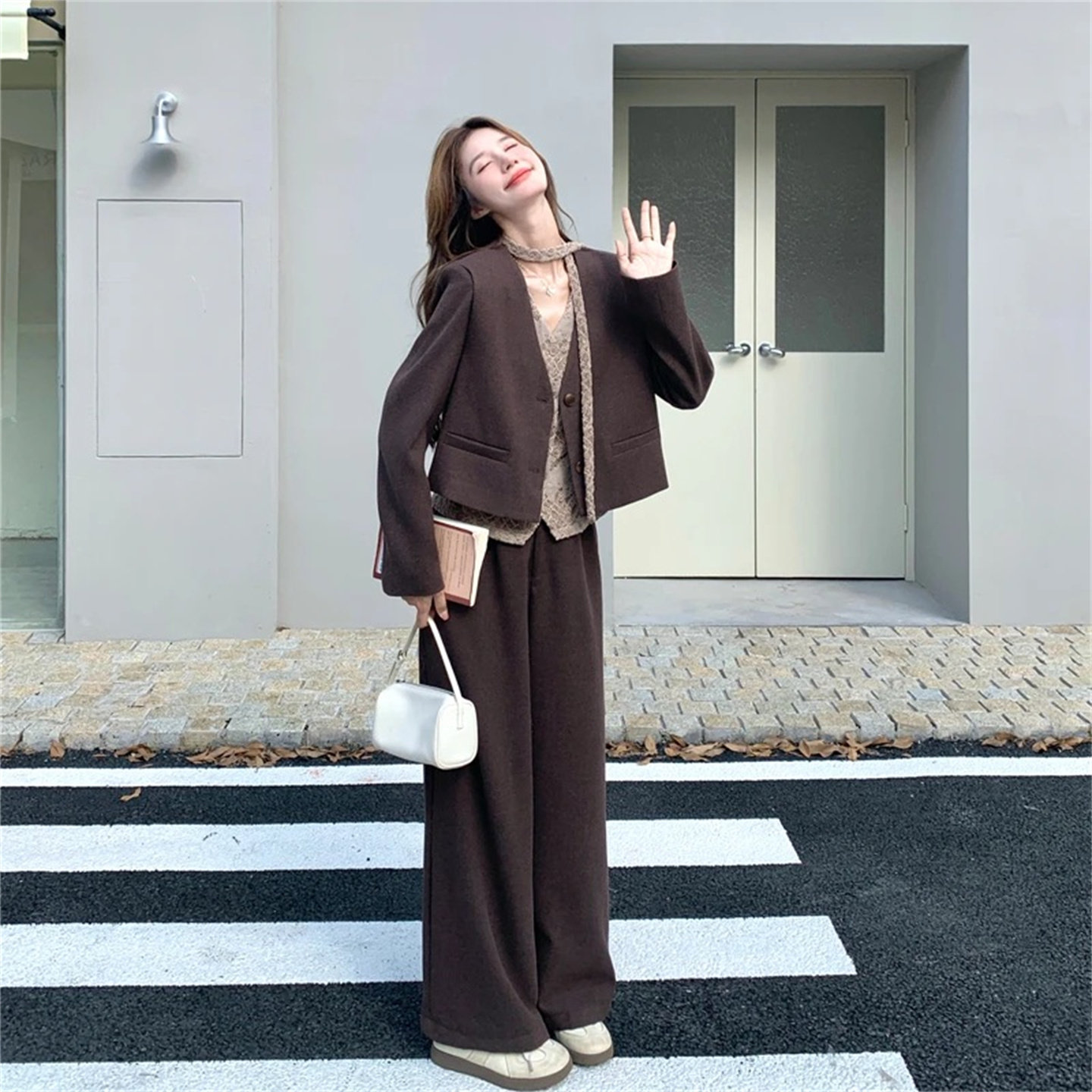 韩系复古通勤西装阔腿裤三件套女