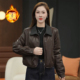 翻领短款 2025秋冬季 时尚 皮衣女夹棉保暖显瘦小个子机车皮夹克外套