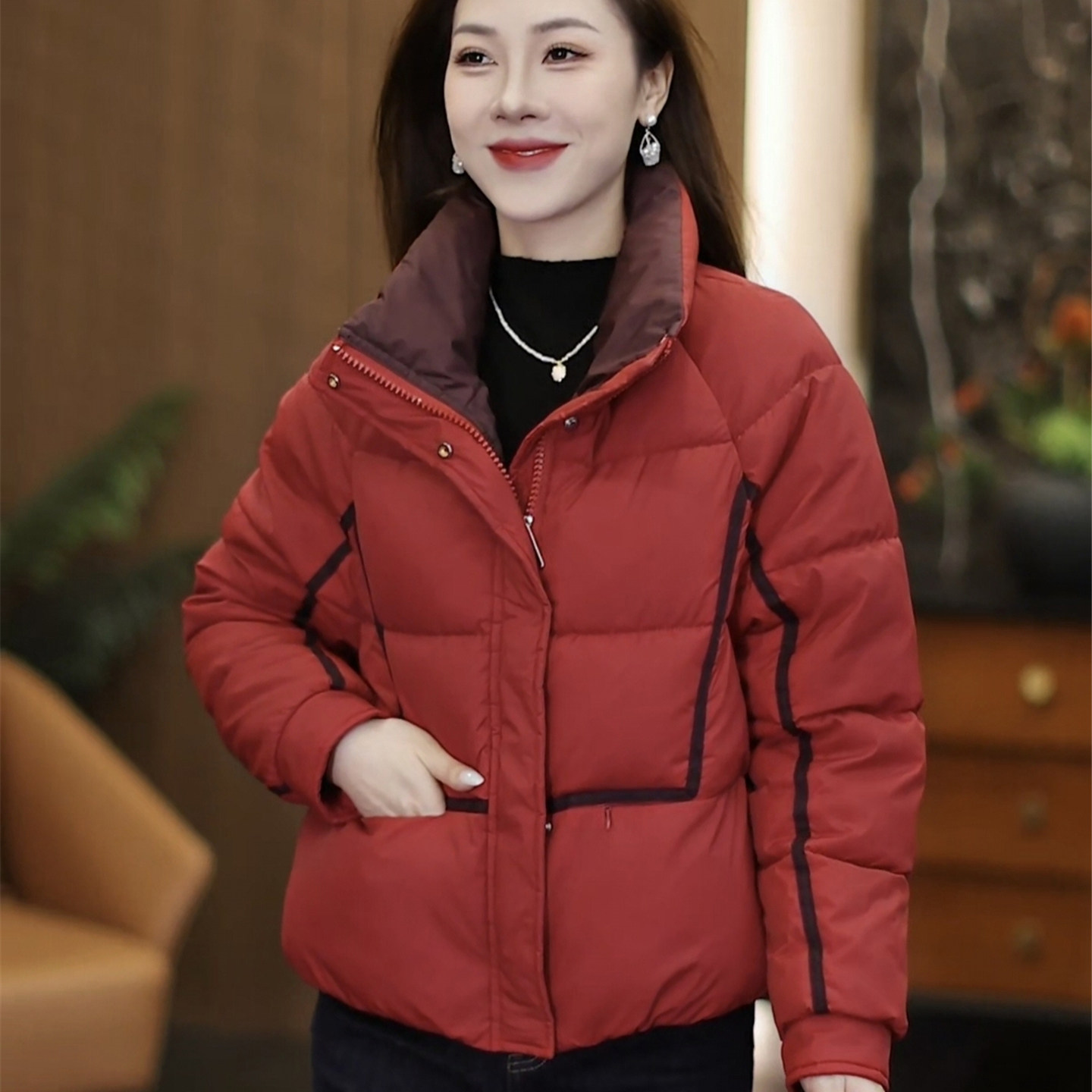 2025冬季新款立领短款羽绒棉服潮
