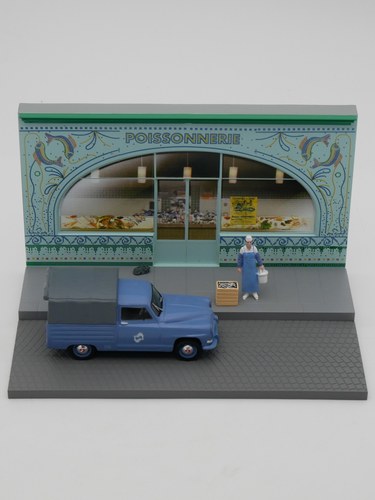 Ixo 1:43 SIMCA ARONDE西姆卡合金汽车模型场景沙盘金属玩具车