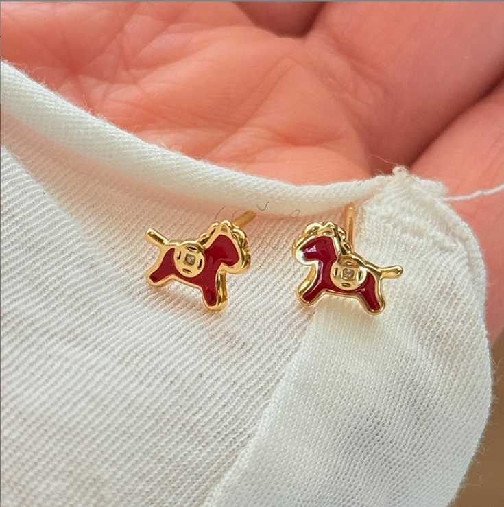 999足银红色滴油马上有钱镶钻耳钉女简约生肖本命年马年新年耳饰,饰品/流行首饰/时尚饰品新,银饰耳饰,淘宝优惠券,粉丝福利购,淘宝优惠卷
