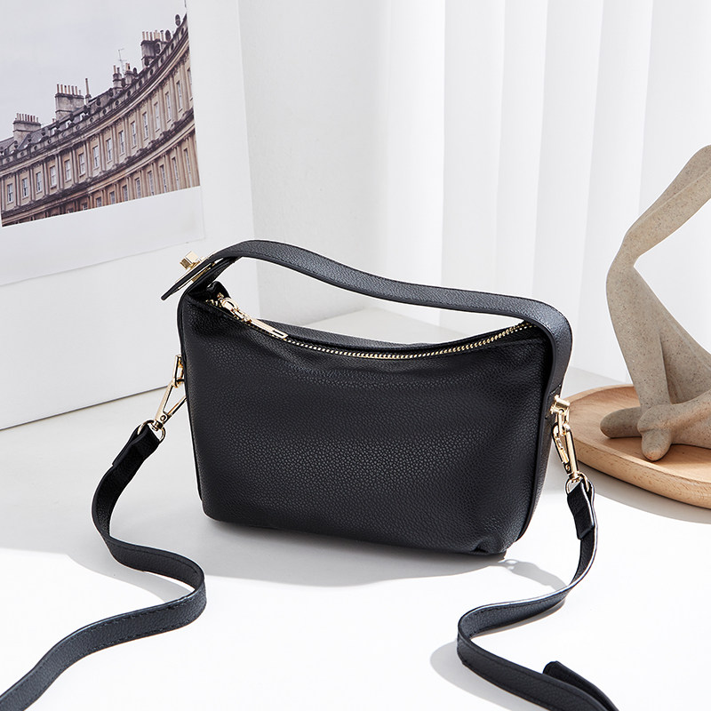 新款休闲时尚简约纯色荔枝小方盒子手提包洋气百搭轻便单肩斜挎包