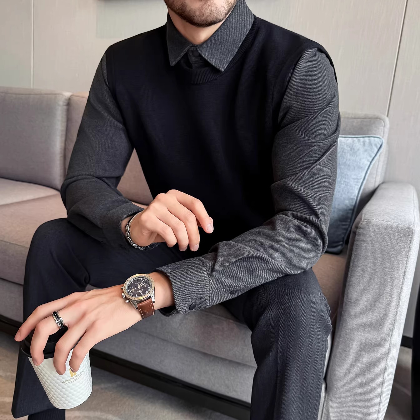 2025新款黑假两件毛衣男秋冬季保暖加厚磨毛呢衬衫双领针织衫长袖