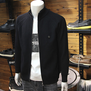 秋冬男金属小标立领针织夹克简欧时尚修身帅气青年拉链毛衣开衫