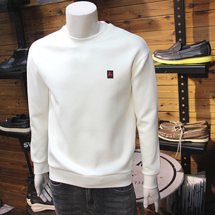 马刺绣图案春装男圆领卫衣简约时尚青年帅气百搭套头长袖卫衣