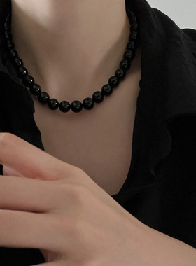 高级感黑色珍珠项链女小众设计简约个性复古百搭气质颈链锁骨链